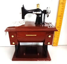 復古情懷，音樂傳情 縫紉機八音盒，獻給父母的創意節日禮物